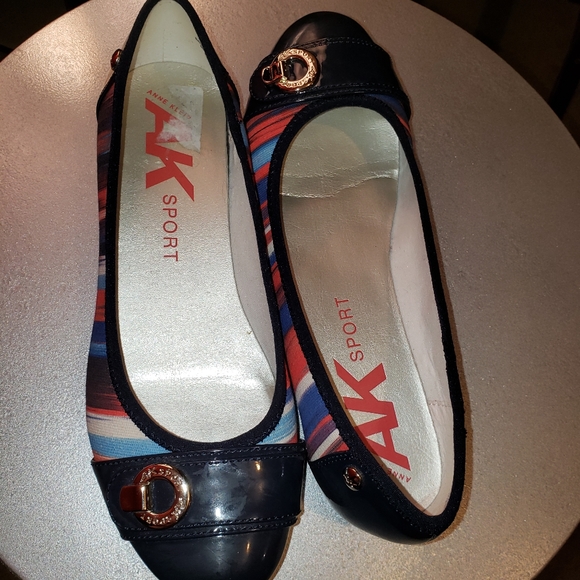 Anne Klein Sport Flat Shoe Navy Blue with Nautical Color's Size: 6 Medium - Picture 3 of 4